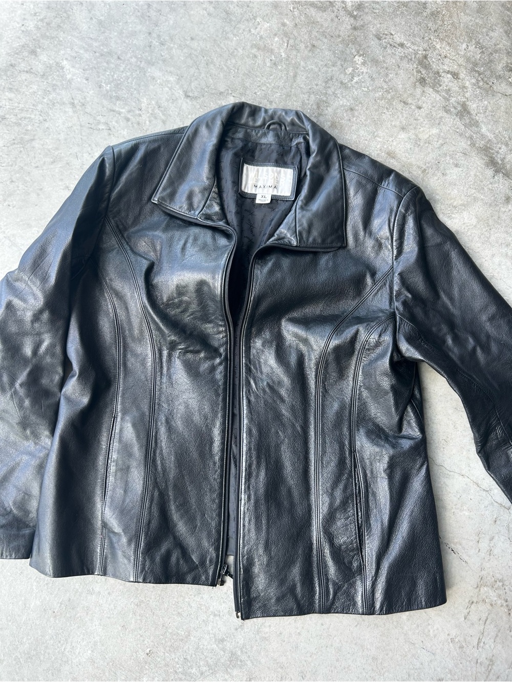 Wilsons Leather Black Women's Zip-Front Leather Jacket